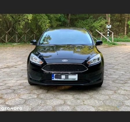 Ford Focus cena 37700 przebieg: 140200, rok produkcji 2015 z Rypin małe 301